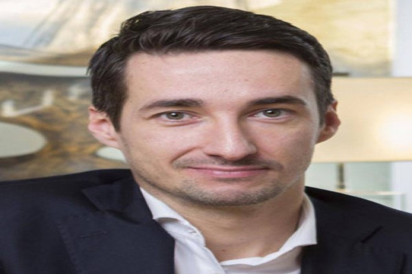 Dr.Prof. Richard Fakin