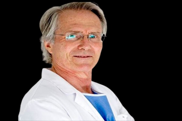 Dr. Alejandro Camps Fresneda