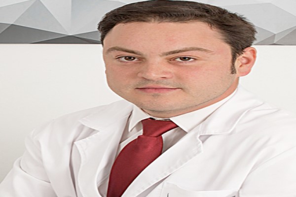 Dr. Bruno Jacobovski