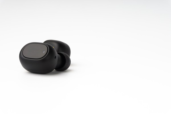 Auriculares inalámbricos - Audífonos de botón en color negro sin estuche de carga