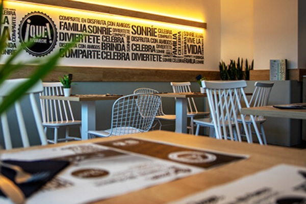 Restaurantes de comida típica - Vista general de parte de la decoración y de las instalaciones de La Guapa en Madrid 