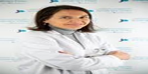 Mejores cardiólogos de Madrid - Foto de la Dra. María Esther Martínez Fernández, médico especialista en cardiología