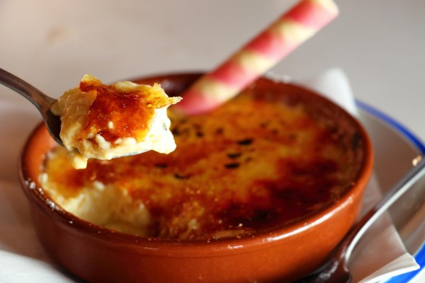 Crema catalana una de las recetas dulces con más sabor