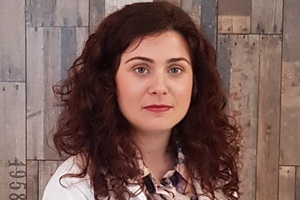Dra. María José Guerrero Roldán