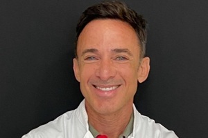 Dr. Giraldo Norberto Ruiz Rodríguez